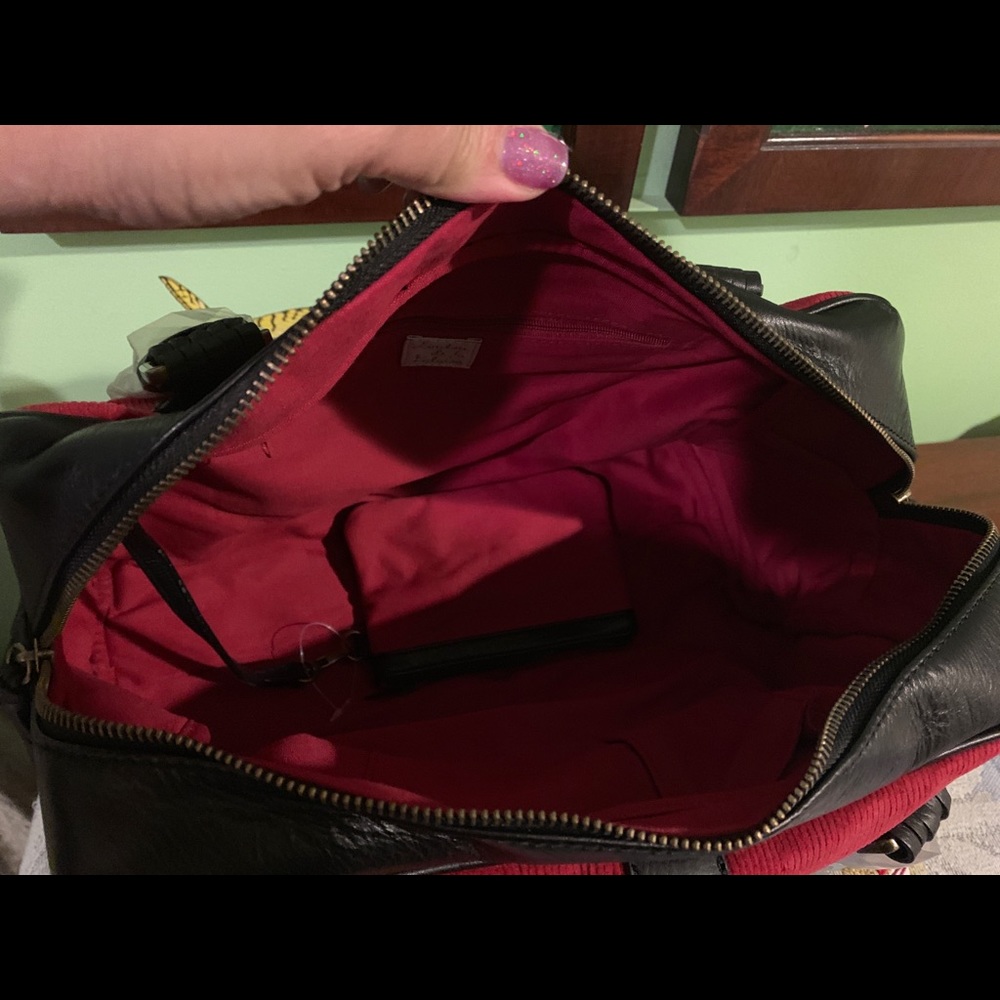 Handbag - Picture 4 of 4